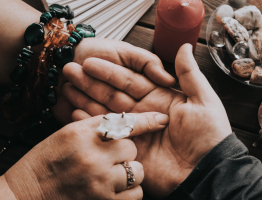 Ложные мифы об экстрасенсах